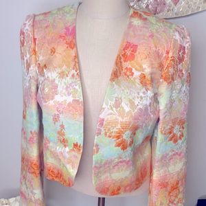Porch Vintage Floral Blazer Size 8 (fits more like a 4/6)